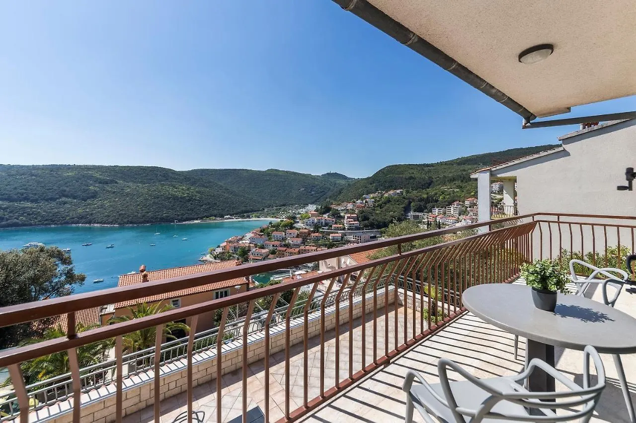 Apartment Zulijani A2 Rabac