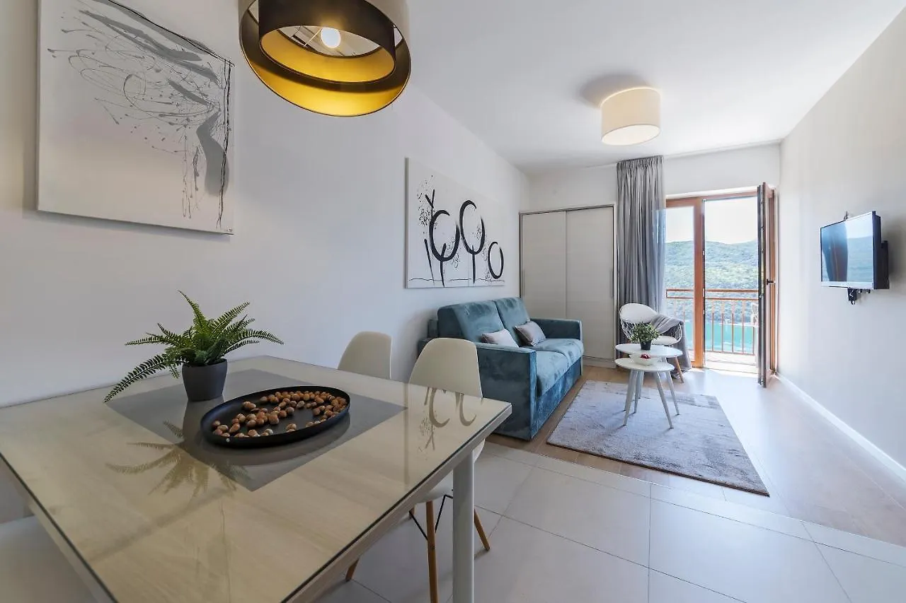 Apartment Zulijani A2 Rabac
